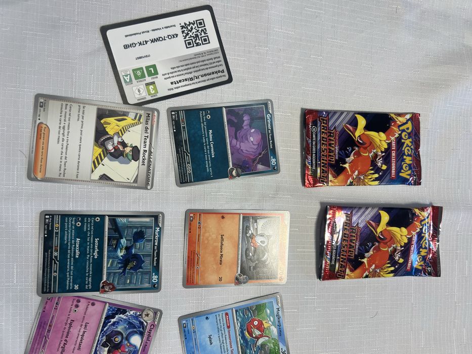 Karty pokemony dwie paczki za 5 zl
