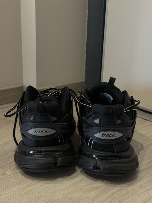 Balenciaga track 44р нові