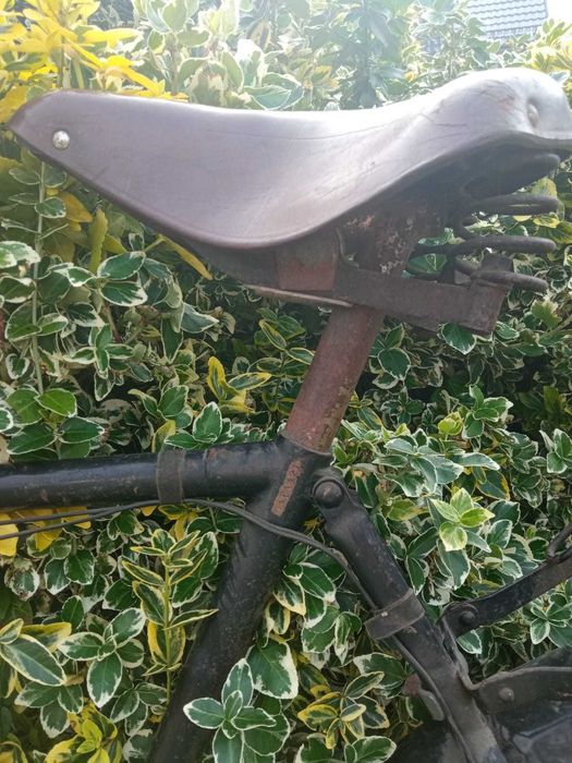 Stary powojenny rower PRL zabytek antyk