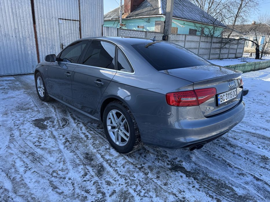 Продам Ауди А4 В8