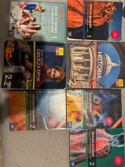 Sprzedam książki kl. 2 LO i technikum !!