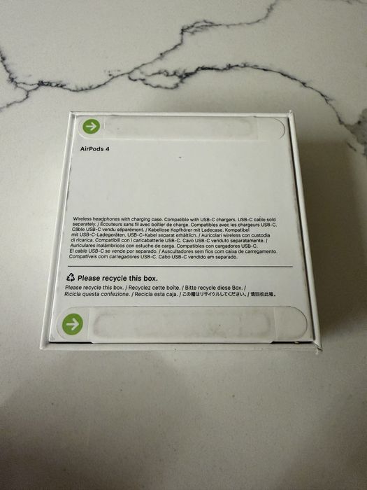 Airpods 4 - novos e selados