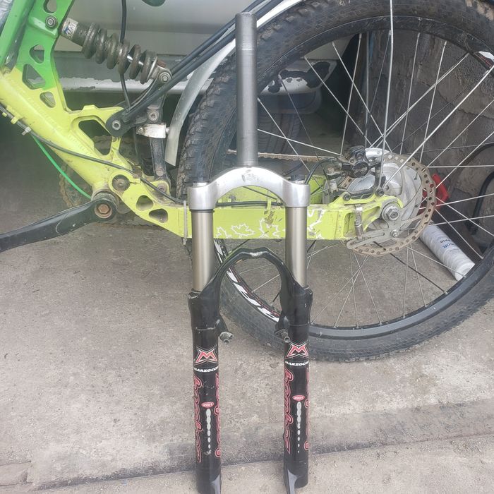 Вилка marzocchi bomber.