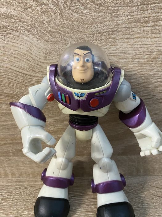 Figurka buzz astral