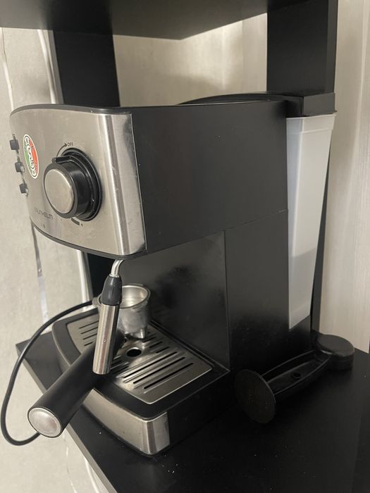 Продам кавомашину GRUNHELM