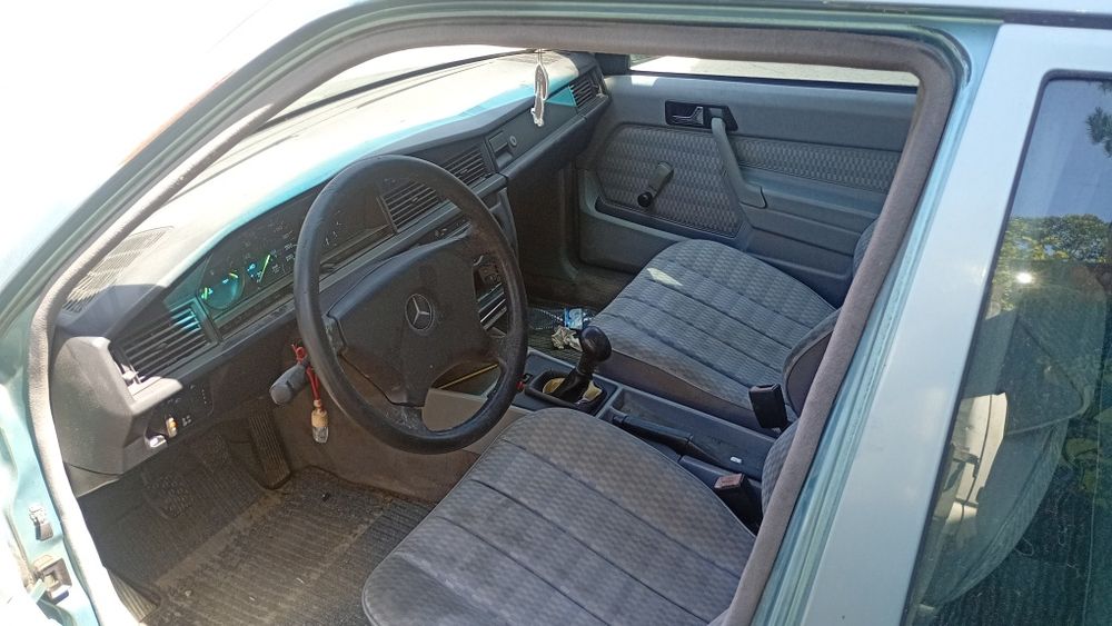 Mercedes 190d 2.0
