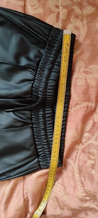 Брюки з екошкіри