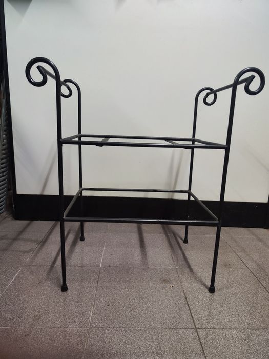Estrutura de ferro para móvel