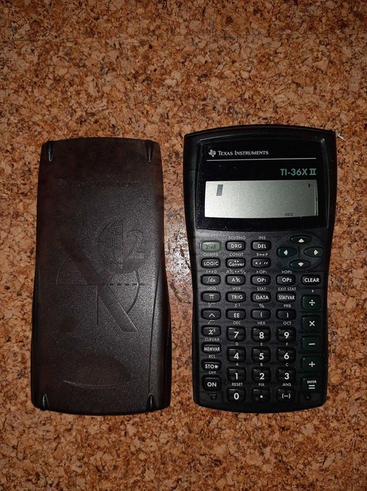 Calculadora escolar TI-36X II