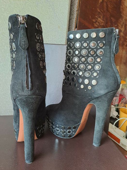 Ботильоны женские ALAIA