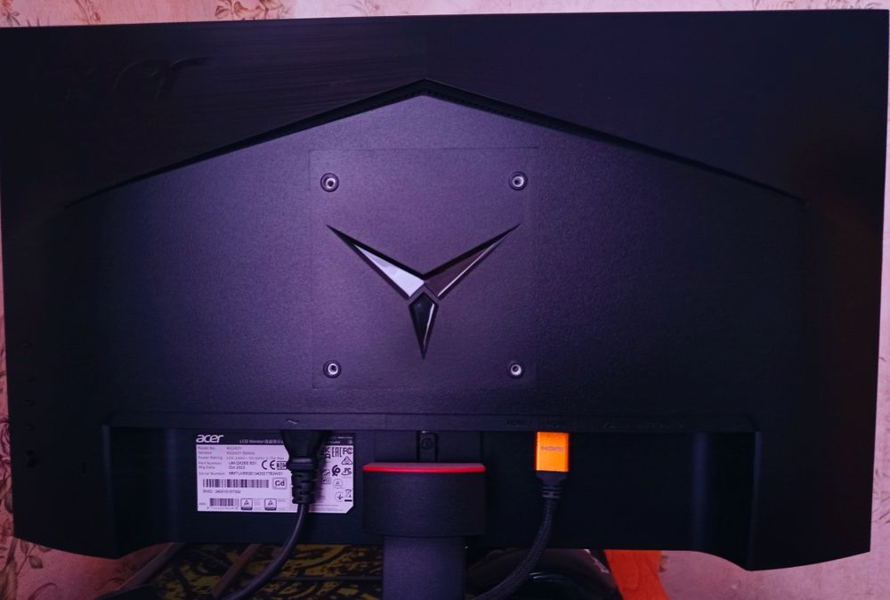 Acer Монитор Nitro KG242Y + hdmi-кпбель