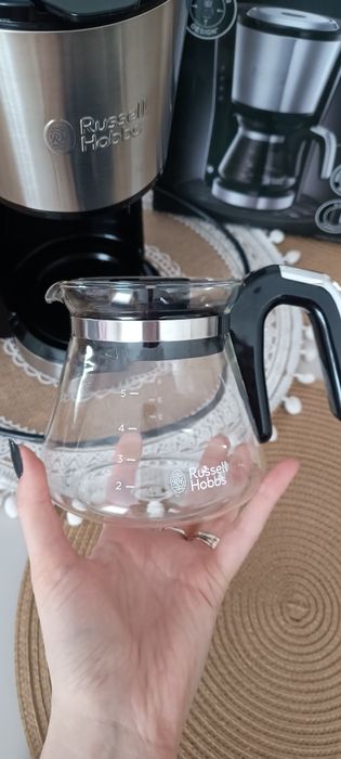 Ekspres przelewowy Russell Hobbs