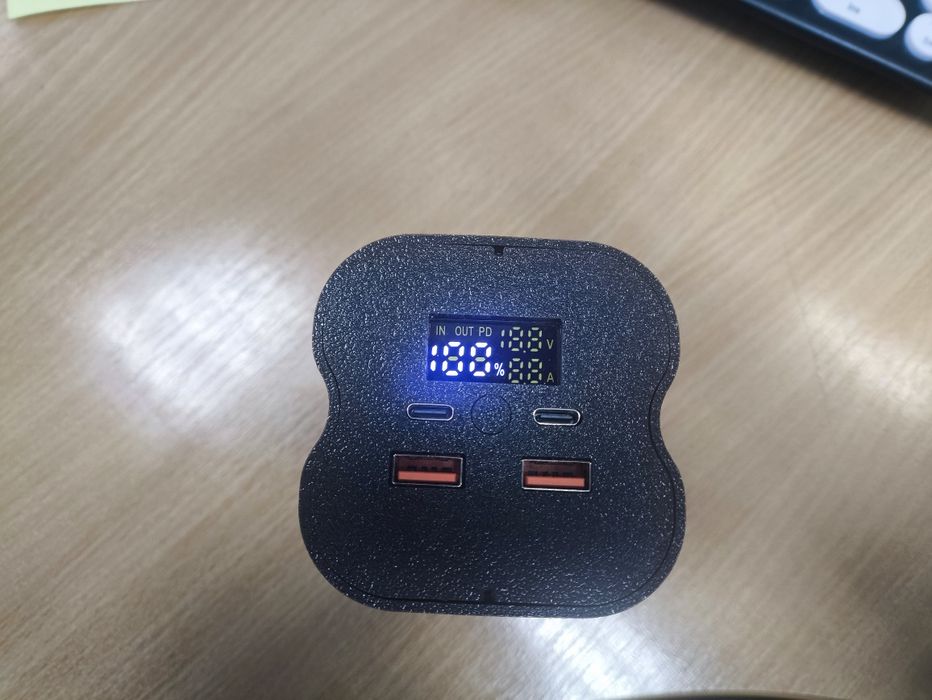 Power bank lifepo4 26000Mah 100w