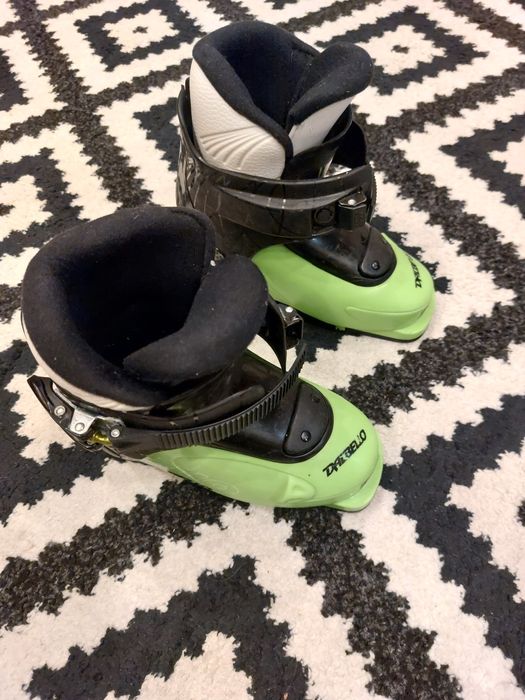 Дитячі лижні черевики Dalbello 224м, 29 євророзмір для устілки