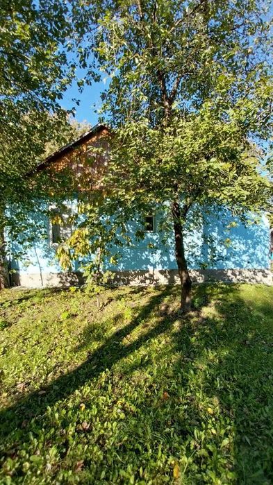 Продам будинок з ділянкою