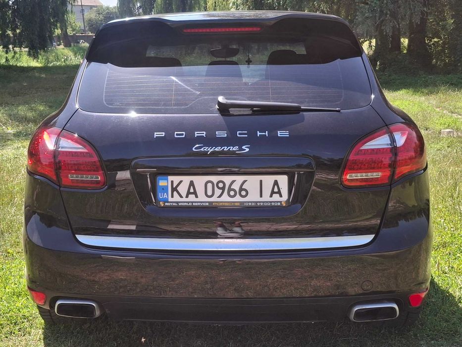 Porsche Cayenne офіційний