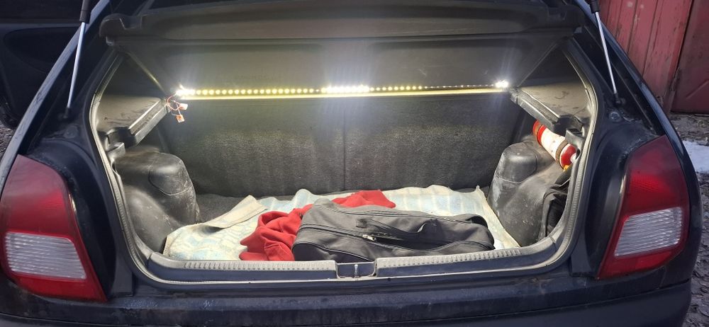 Mitsubishi Colt V CJ4A