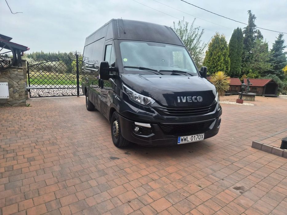 Iveco DAILY  Iveco Daily 35S16, L3H2, bezwypadkowy, niski przebieg, FV 23%