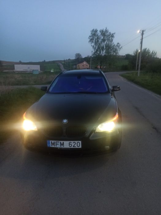 BMW E 61 525D неромитнена