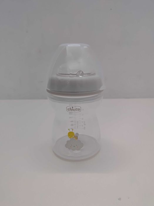 CHICCO NaturalFeeling, butelka antykolkowa, 2M+, 250 ml (B399)