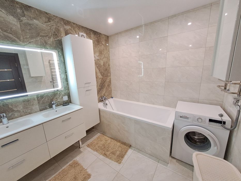 Продаж котеджу в с.Байківці, пров.Б.Хмельницького / Тернопільський р-н