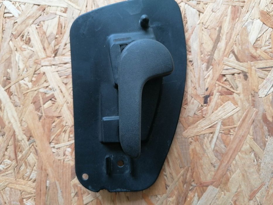 Puxador porta lado Esq. Corsa C