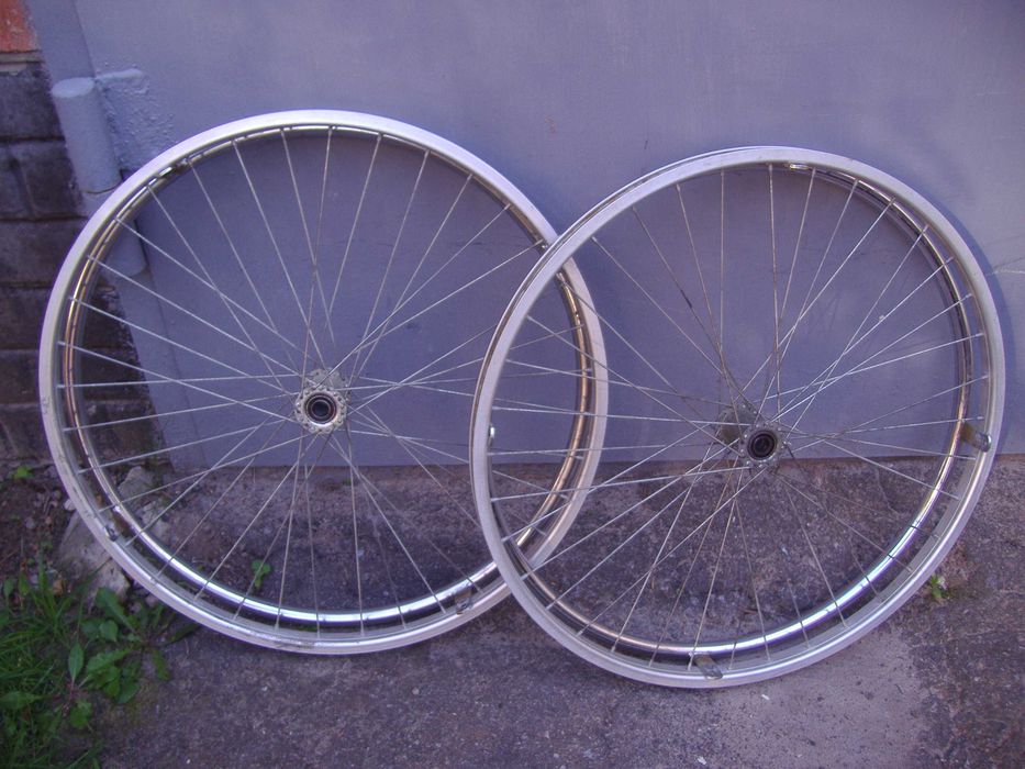 Колесо для инвалидной коляски 24" (шина диск) 24 1 3/8 (37-540)