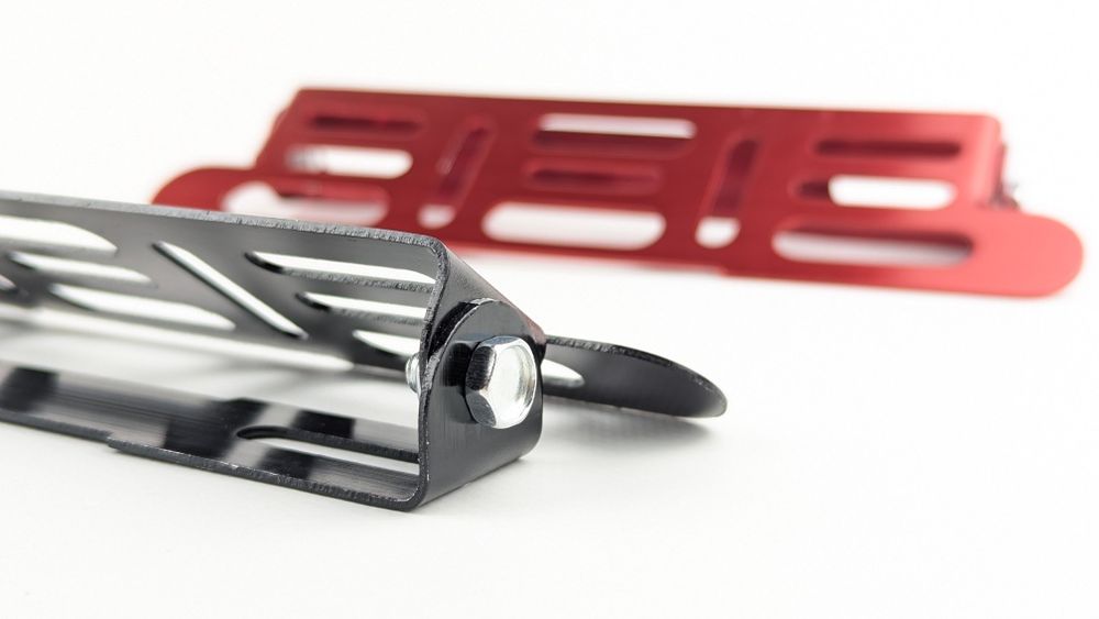 Універсальна планка-кріплення номера мотоцикла з регульованим кутом