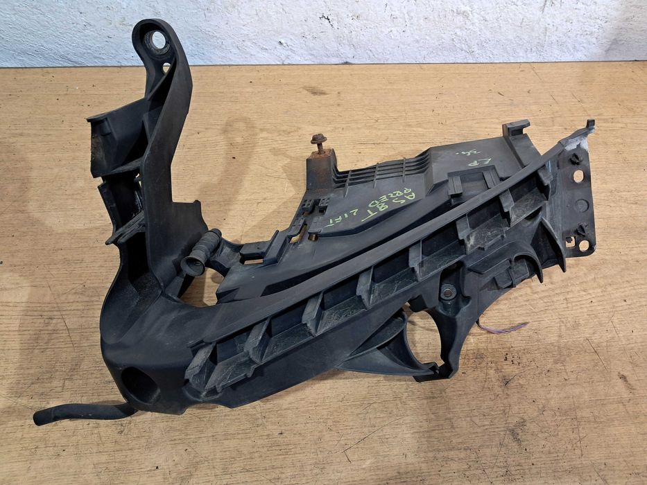 Ślizg mocowanie lampy AUDI A5 8T przed Lift lewy przód przedni czujnik