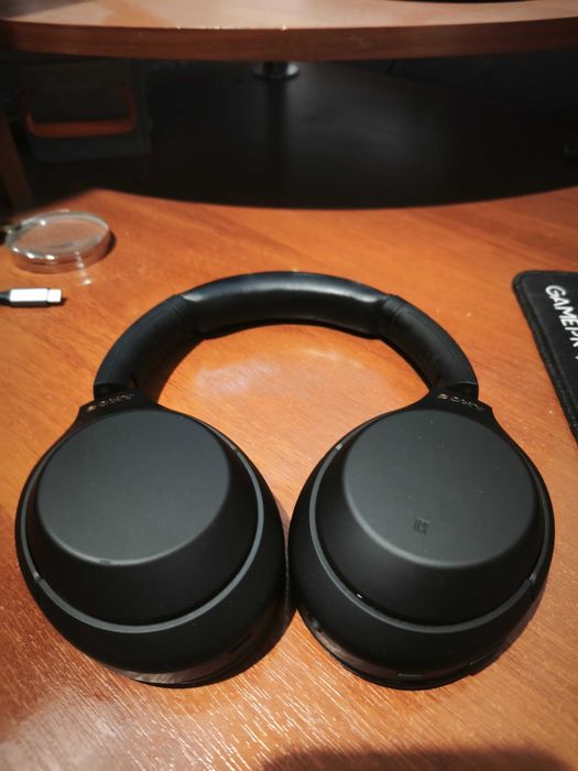 Бездротові навушники Sony WH-1000XM4 Black