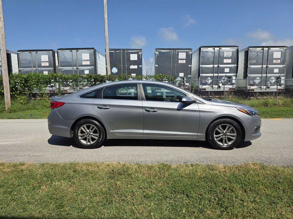 Hyundai Sonata      2017