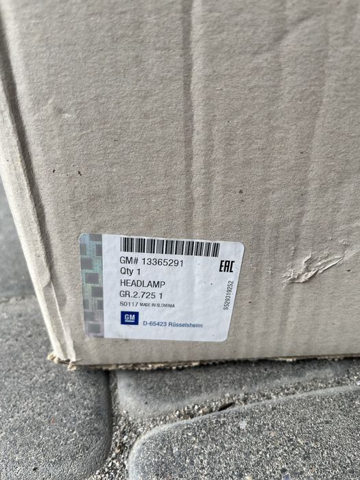 Prawa lampa przednia opel astra EU H7 H7