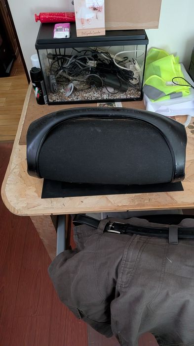 Coluna JBL Bom Box