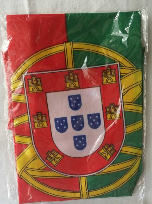 NOVOS. Desde 2€. Vários artigos. Veja todas as fotos e descrições.