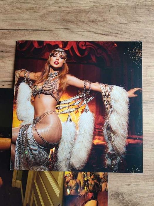 Winyl Taylor Swift The Life of a Showgirl
