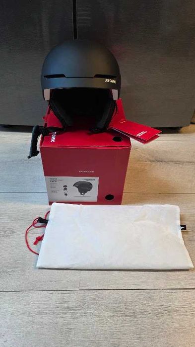 Kask Narciarski Atomic Savor unisex Lekki  Rozmiar M 55-59 cm czarny