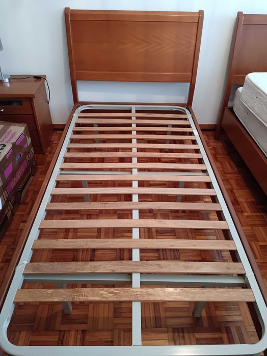 Quarto de Solteiro Completo Procura Nova Casa