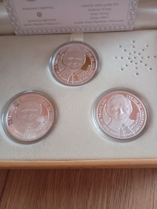 Numizmatyka srebrna 925. z pozytywką.