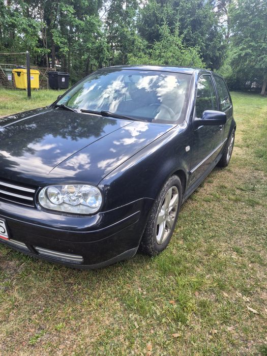 Golf 2.0l 115km 2001 rok.
