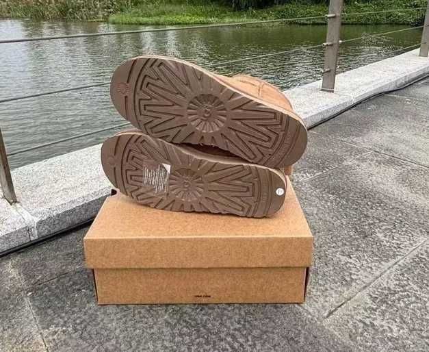 UGG Classic Mini Boots Chestnut r.40