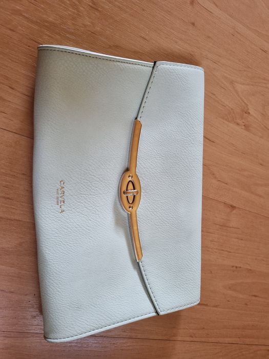 Kopertówka skórzana Carvela by Kurt Geiger