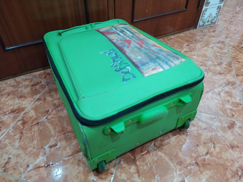 Mala malas de porão até 23 kg viagem casa quarto apartamento vivenda.