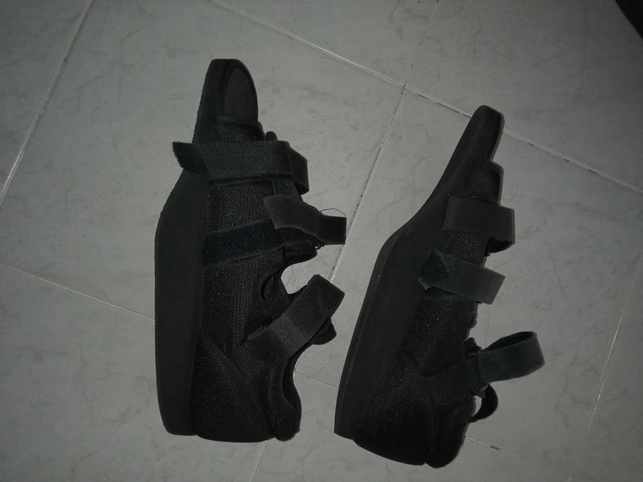 Sapatos pós cirúrgicos tamanho XL (39-43)