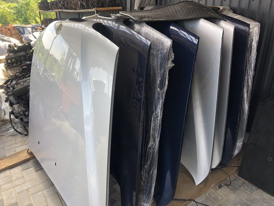 Капот крило бампер телевізор BMW Е39 Е46 Е53 Е60 Е65 E87 E83 E90 E70