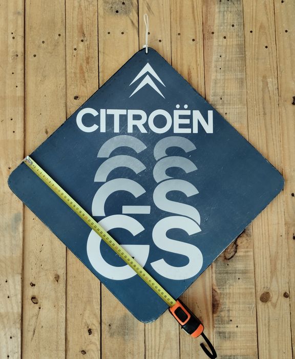 Antiga placa de publicidade Citroen Diane e GS