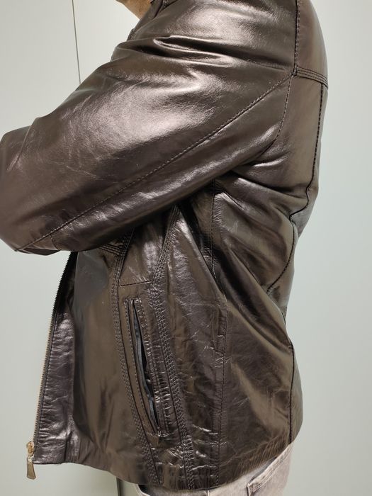 Шкіряна зимова куртка 48р