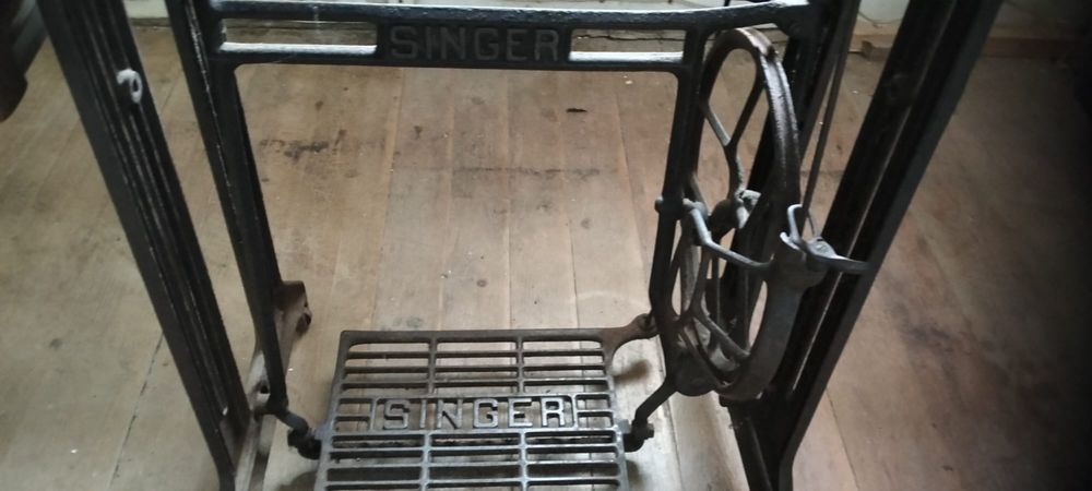 Máquina Costura Singer