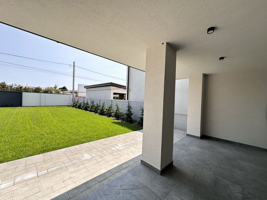 Новый дом с ремонтом в закрытом кооперативе у моря