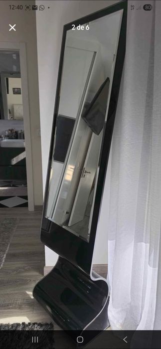 Espelho de pé moderno