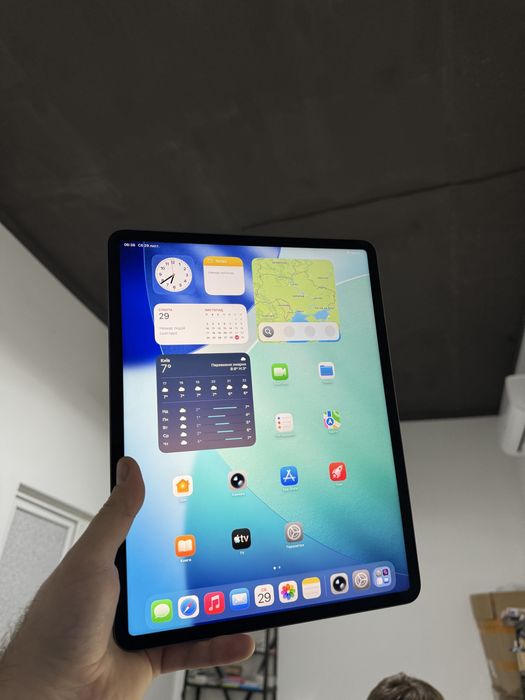 Apple iPad Pro 12.9 5th Gen 2021 Wi-Fi 256GB